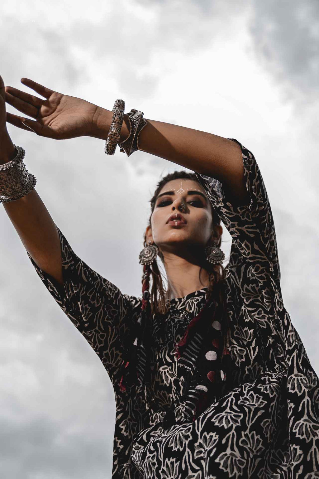 Cotton Block Printed Kaftan With Pants Set Of 2 by Keva with Black, Block Prints, Co-ord Sets, Cotton, Natural, Relaxed Fit, Resort Wear, Travel, Travel Co-ords, Wild Child, Womenswear at Kamakhyaa for sustainable fashion