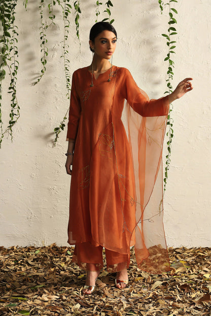 Orange Side Gathered Kurta Set of 3 by Charkhee with Best Selling, Chanderi Silk, Cotton, Embroidered, Evening Wear, Festive Wear, Kurta Pant Sets, Kurta Set with Dupattas, Mulberry by Charkhee, Natural, Orange, Organza, Regular Fit, Solids, Womenswear at Kamakhyaa for sustainable fashion