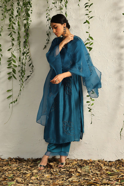 Blue Side Gathered Kurta Set of 3 by Charkhee with Blue, Chanderi Silk, Cotton, Embroidered, Evening Wear, Festive Wear, Kurta Pant Sets, Kurta Set with Dupattas, Mulberry by Charkhee, Natural, Organza, Regular Fit, Solids, Womenswear at Kamakhyaa for sustainable fashion