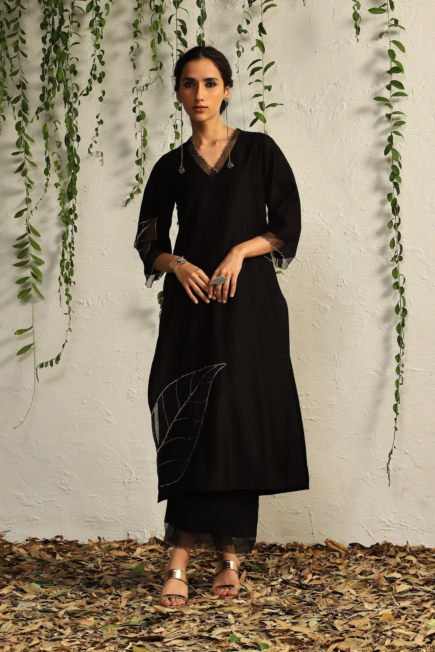 Black Chanderi Straight Kurta Set Of 3 by Charkhee with Black, Chanderi Silk, Cotton, Embroidered, Evening Wear, Festive Wear, Kurta Pant Sets, Kurta Set with Dupattas, Mulberry by Charkhee, Natural, Organza, Regular Fit, Solids, Womenswear at Kamakhyaa for sustainable fashion