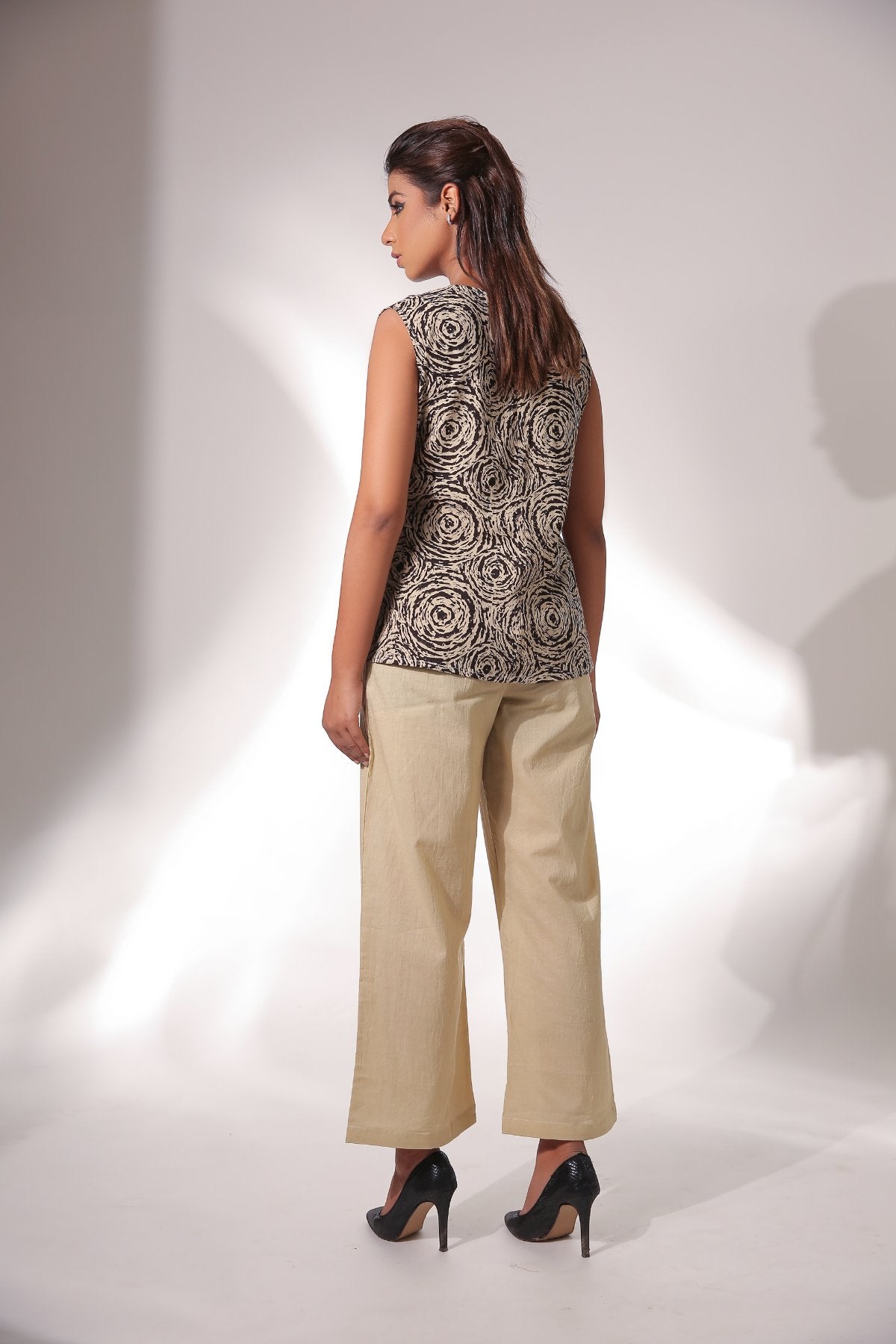 Block Print Sleeveless Top With Pant & Cape by Keva with Beige, Black, Block Prints, Co-ord Sets, Cotton, Natural, Office, Office Wear Co-ords, Relaxed Fit, Resort Wear, Womenswear, Zima at Kamakhyaa for sustainable fashion