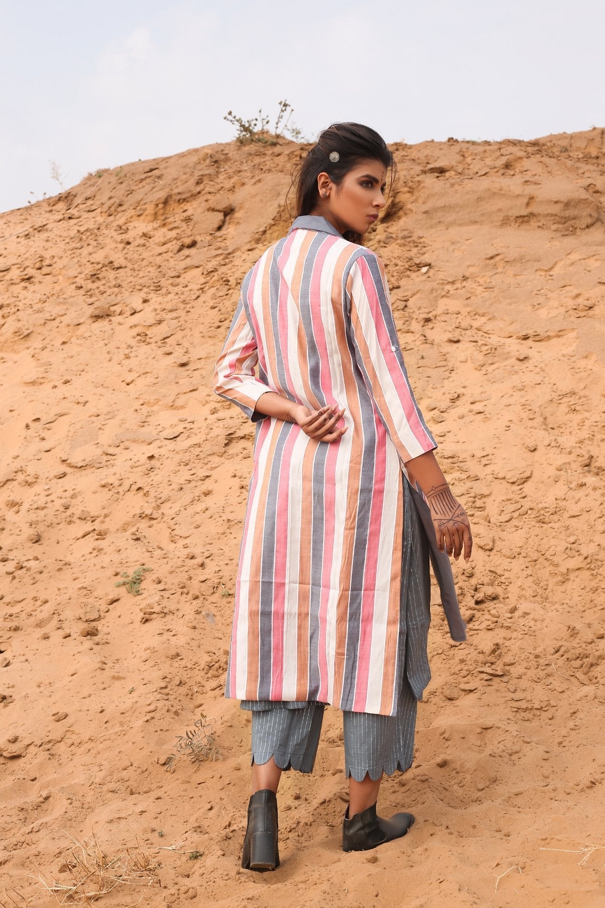 Multi-Color Striped Cape With Kurta And Pants - Set Of Three by Keva with Cape, Co-ord Sets, Cotton, Cotton Lurex, Desert Rose, Multicolor, Natural, Relaxed Fit, Resort Wear, Stripes, Travel, Travel Co-ords, Womenswear at Kamakhyaa for sustainable fashion