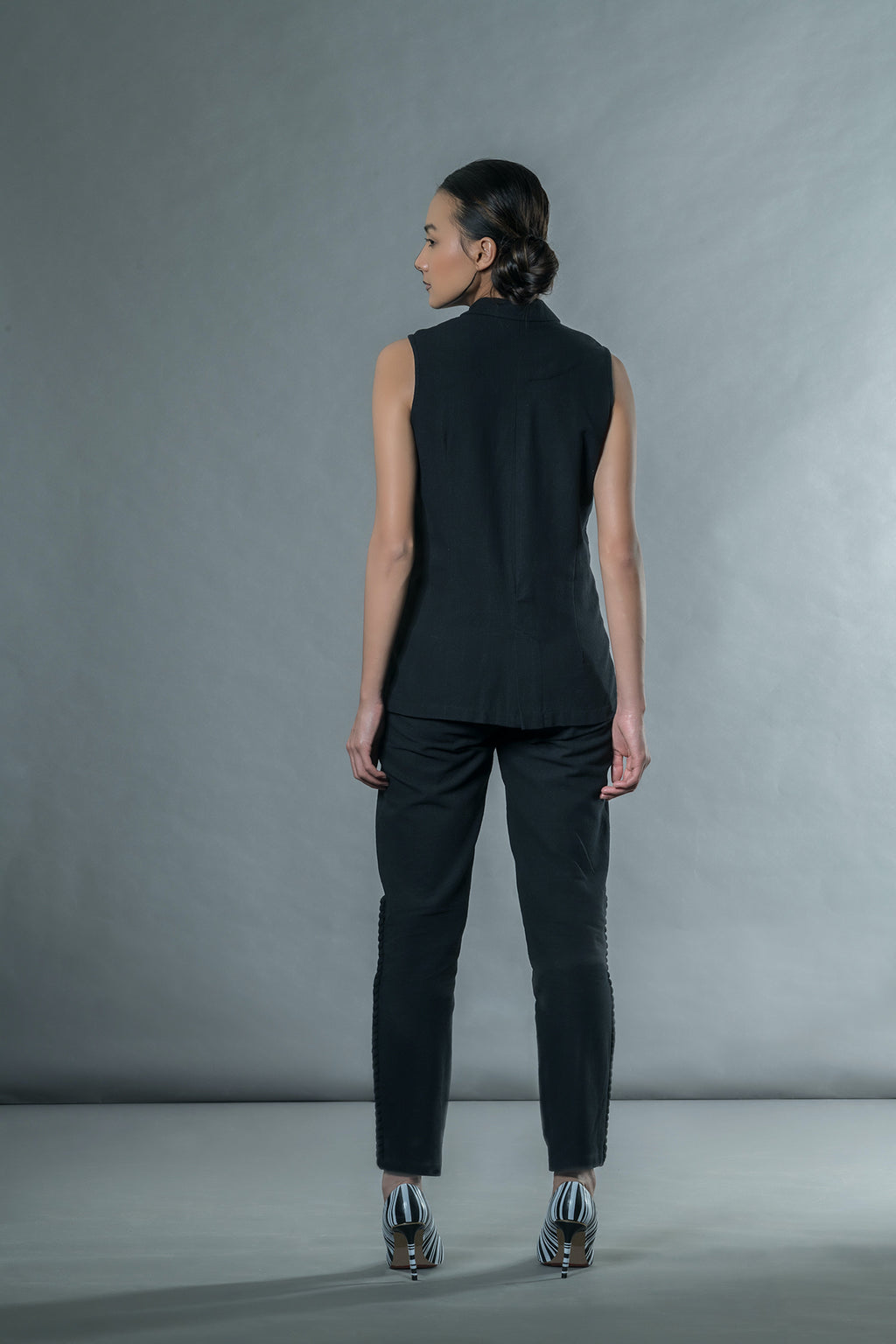 Black Braided Pants by Anushé Pirani with Black, Handwoven Jute Cotton, July Sale, July Sale 2023, Natural, Office Wear, Pants, Regular Fit, sale anushe pirani, Solids, The Line Tales, The Line Tales by Anushe Pirani, Womenswear at Kamakhyaa for sustainable fashion
