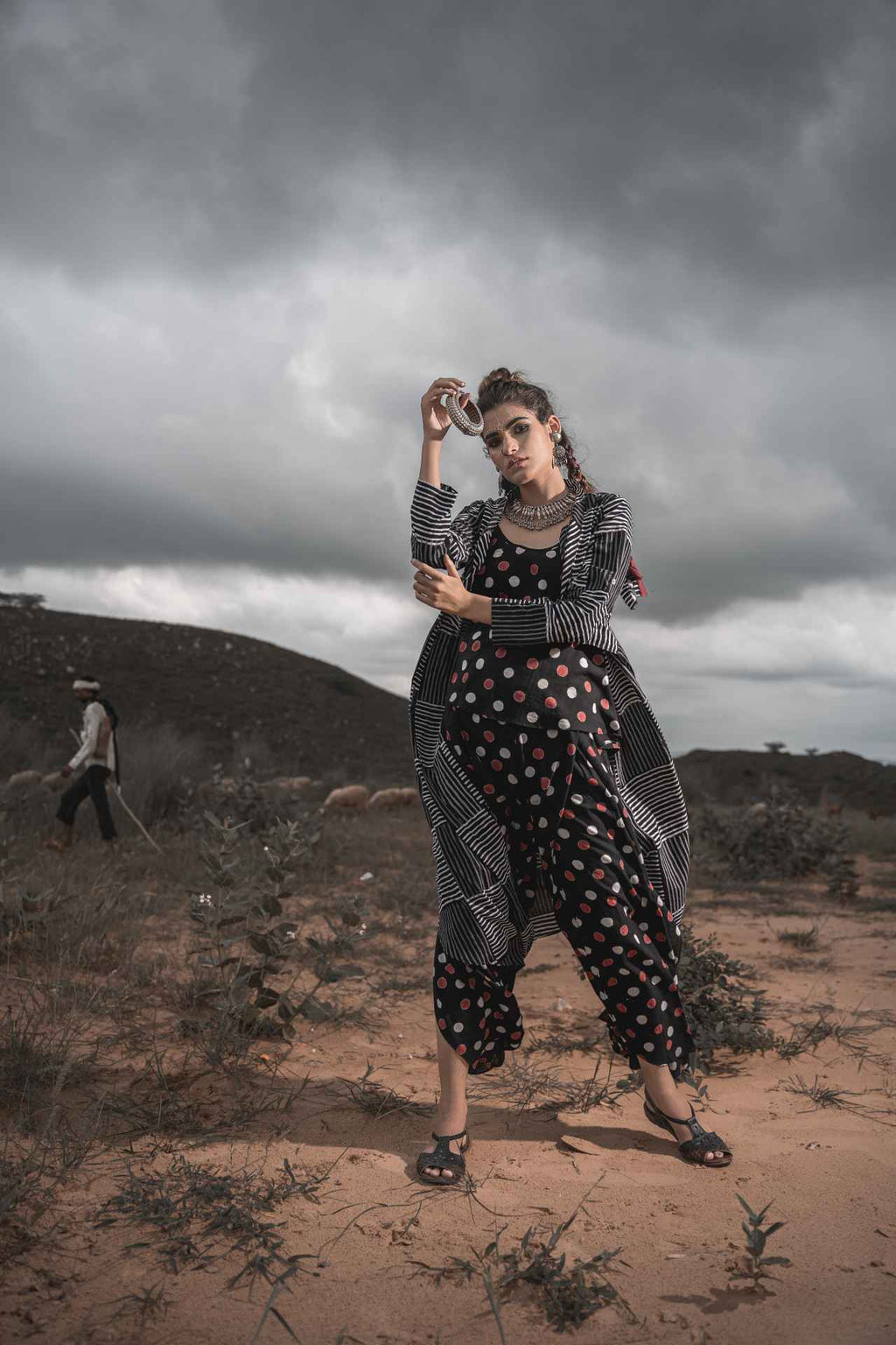 Printed Cotton Top With Block Printed Cape And Palazzo - Set Of 3 by Keva with Black, Block Prints, Cape, Co-ord Sets, Cotton, Natural, Relaxed Fit, Resort Wear, Vacation, Vacation Co-ords, Wild Child, Womenswear at Kamakhyaa for sustainable fashion