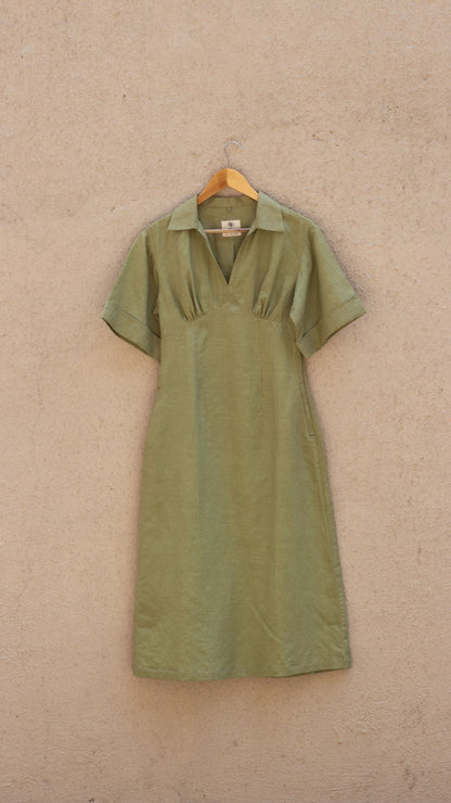 Green Midi Dress by Anushé Pirani with Casual Wear, Cotton, Cotton Hemp, Green, Handwoven, Hemp, Midi Dresses, Shibumi Collection, Shirt Dresses, Slim Fit, Solids, Womenswear at Kamakhyaa for sustainable fashion