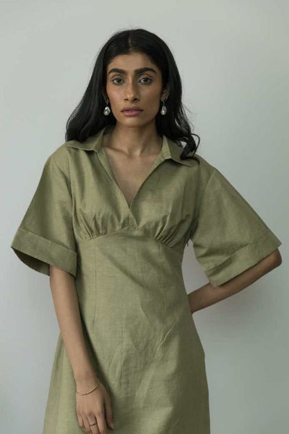 Green Midi Dress by Anushé Pirani with Casual Wear, Cotton, Cotton Hemp, Green, Handwoven, Hemp, Midi Dresses, Shibumi Collection, Shirt Dresses, Slim Fit, Solids, Womenswear at Kamakhyaa for sustainable fashion