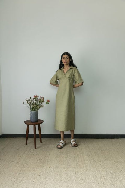 Green Midi Dress by Anushé Pirani with Casual Wear, Cotton, Cotton Hemp, Green, Handwoven, Hemp, Midi Dresses, Shibumi Collection, Shirt Dresses, Slim Fit, Solids, Womenswear at Kamakhyaa for sustainable fashion