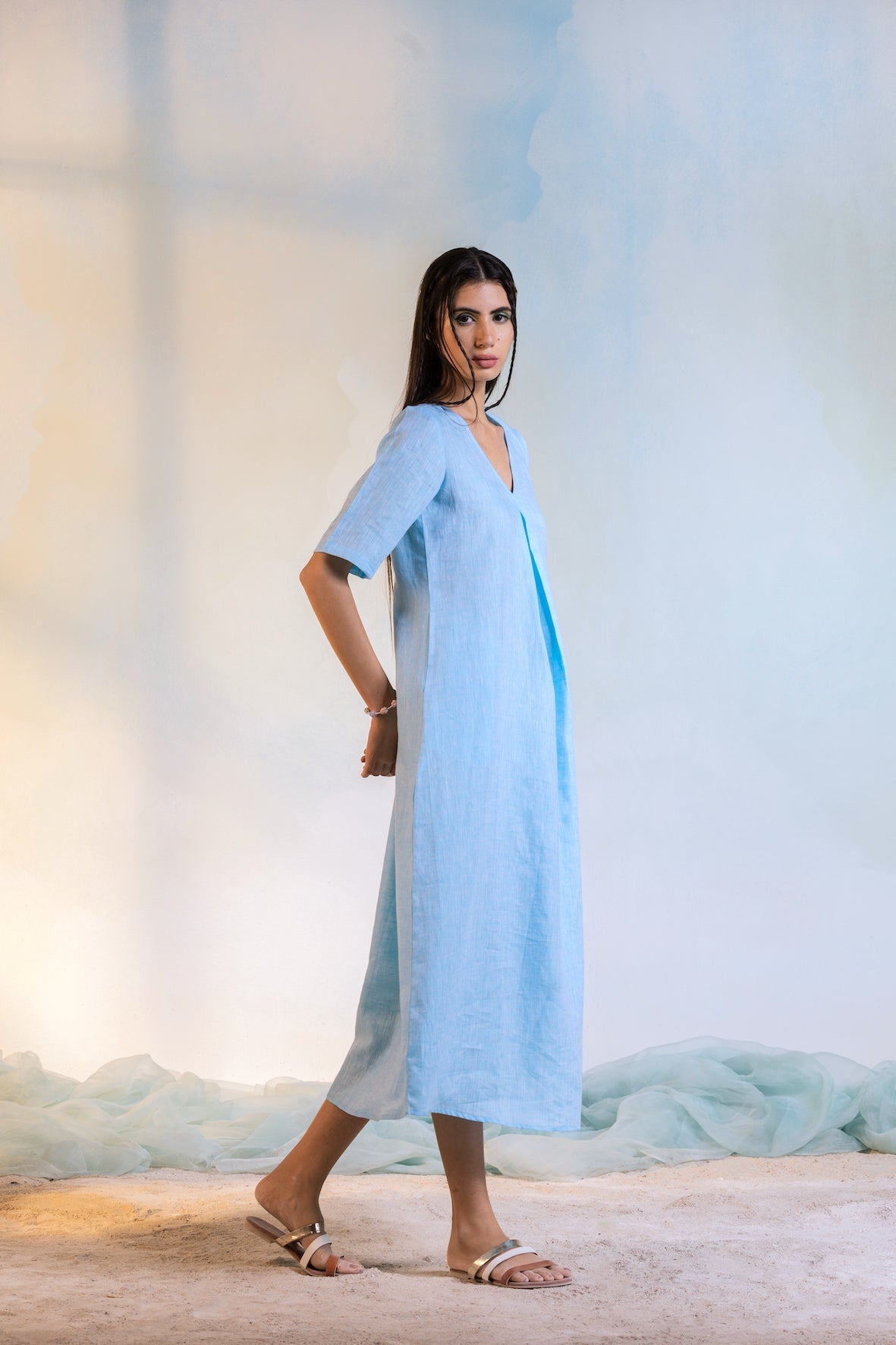 Linen Centre Pleat Dress Dresses 100 % Linen, Blue, Midi Dresses, Natural, Regular Fit, Textured Charkhee Kamakhyaa