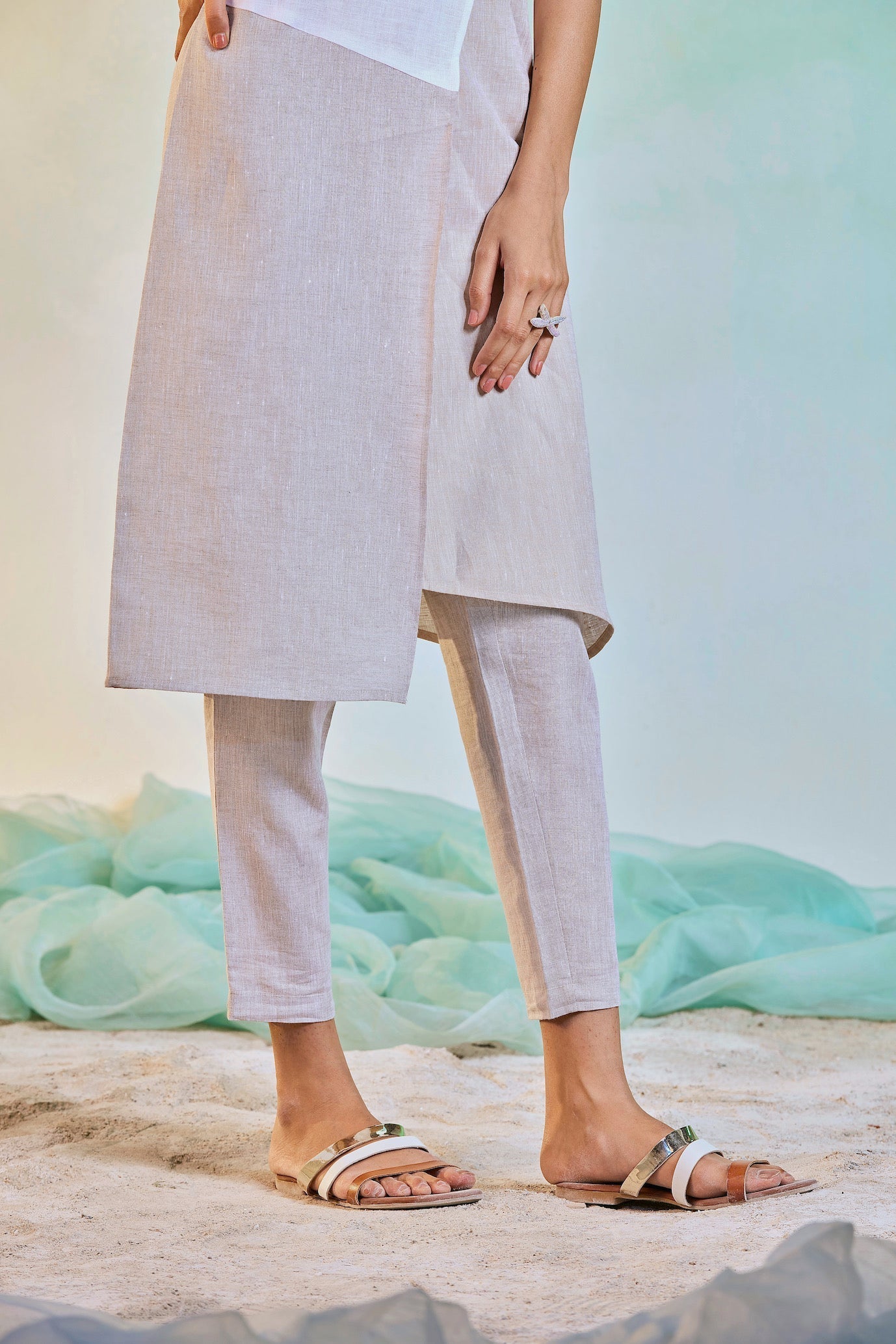 Sleeveless Kurta Set Indian Wear 100 % Linen, Beige, Natural, Regular Fit, Textured, White Charkhee Kamakhyaa