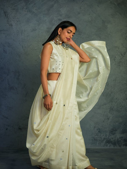 Chanderi Off-white Saree With Blouse by Charkhee with Chanderi, Cotton, Embellished, Ethnic Wear, Indian Wear, Mirror Work, Natural, Relaxed Fit, Saree Sets, Tyohaar by Charkhee, White, Womenswear at Kamakhyaa for sustainable fashion