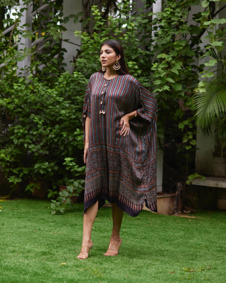 Black Striped Silk Kaftan by Mayura Kumar with Ajrakh Heritage, Black, Casual Wear, Dresses, Festive Wear, Kaftans, Mayura Kumar, Modal Silk, Prints, Relaxed Fit, Silk, Womenswear at Kamakhyaa for sustainable fashion