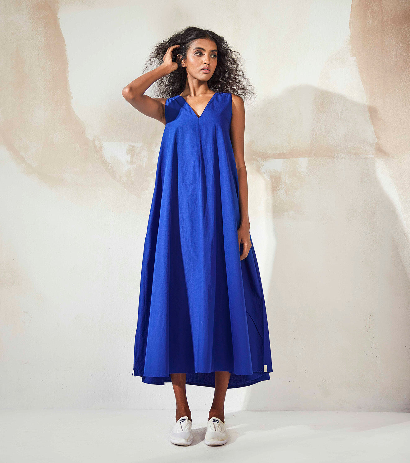 Blue Sleeveless Midi Dress Dresses Blue, Endless Summer, Natural, Poplin, Regular Fit, Solids Khara Kapas Kamakhyaa
