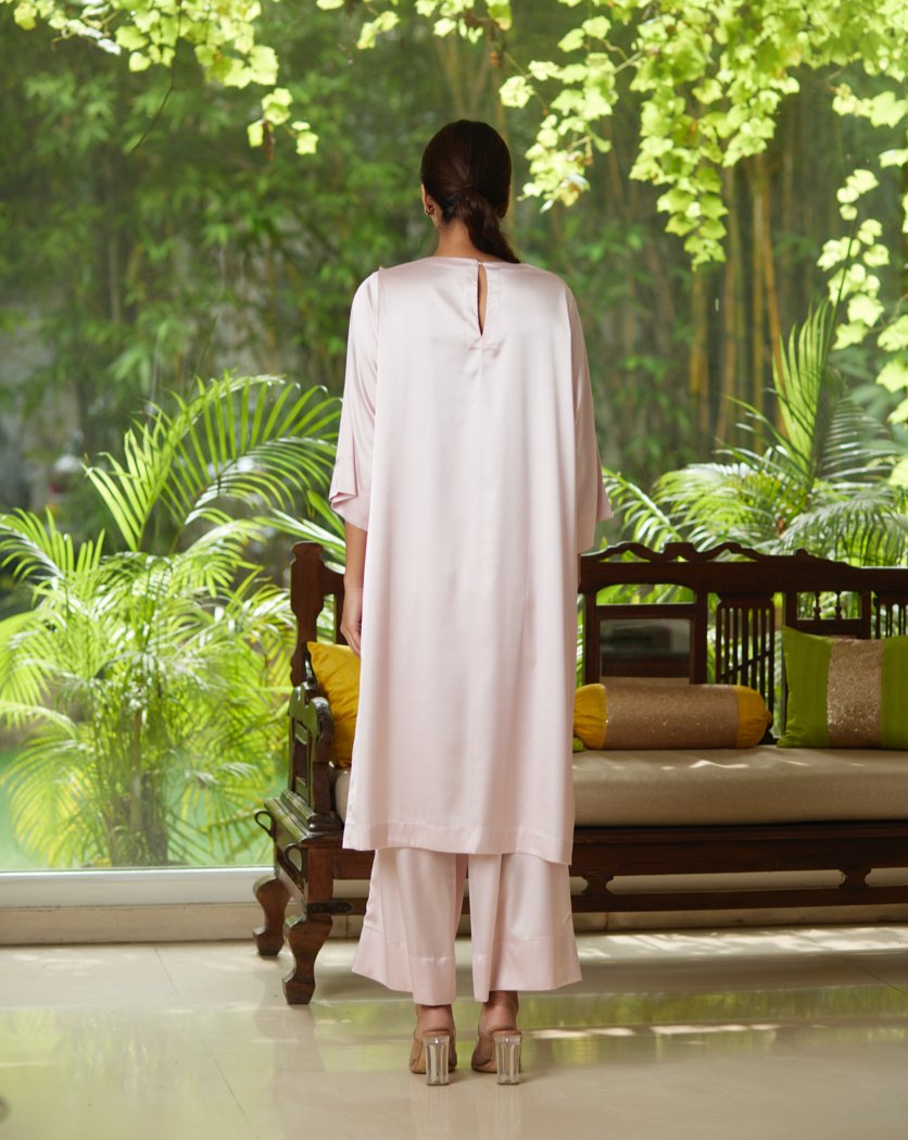 Pink Satin Silk Kurta Pant Set by Mayura Kumar with Casual Wear, Festive Wear, Kurta Pant Sets, Mayura Kumar, Pink, Regular Fit, Satin, Silk, Solids, Timeless Elegance, Womenswear at Kamakhyaa for sustainable fashion