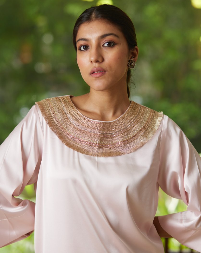 Pink Satin Silk Kurta Pant Set by Mayura Kumar with Casual Wear, Festive Wear, Kurta Pant Sets, Mayura Kumar, Pink, Regular Fit, Satin, Silk, Solids, Timeless Elegance, Womenswear at Kamakhyaa for sustainable fashion