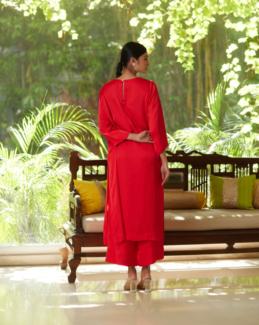 Red Satin Silk Kurta Pant Set by Mayura Kumar with Casual Wear, Festive Wear, Kurta Pant Sets, Mayura Kumar, Red, Regular Fit, Satin, Silk, Solids, Timeless Elegance, Womenswear at Kamakhyaa for sustainable fashion