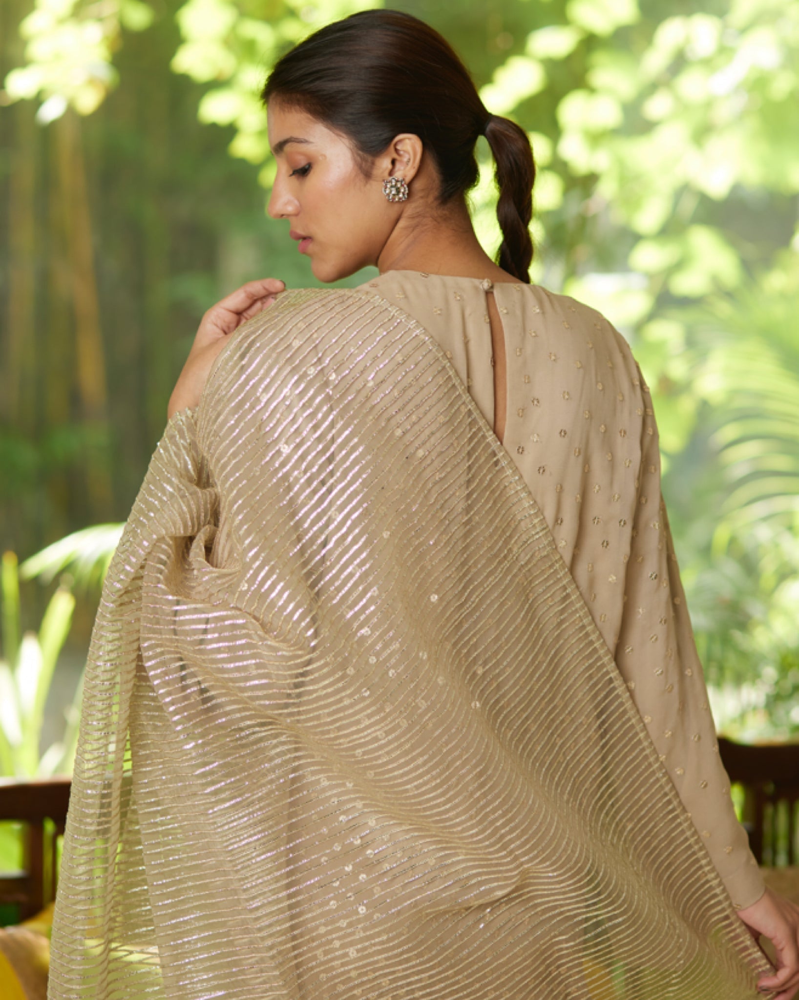 Gold Silver Satin Silk Kurta Pant Set by Mayura Kumar with Casual Wear, Festive Wear, Gold, Kurta Pant Sets, Mayura Kumar, Regular Fit, Satin, Silk, Silver, Solids, Timeless Elegance, Womenswear at Kamakhyaa for sustainable fashion