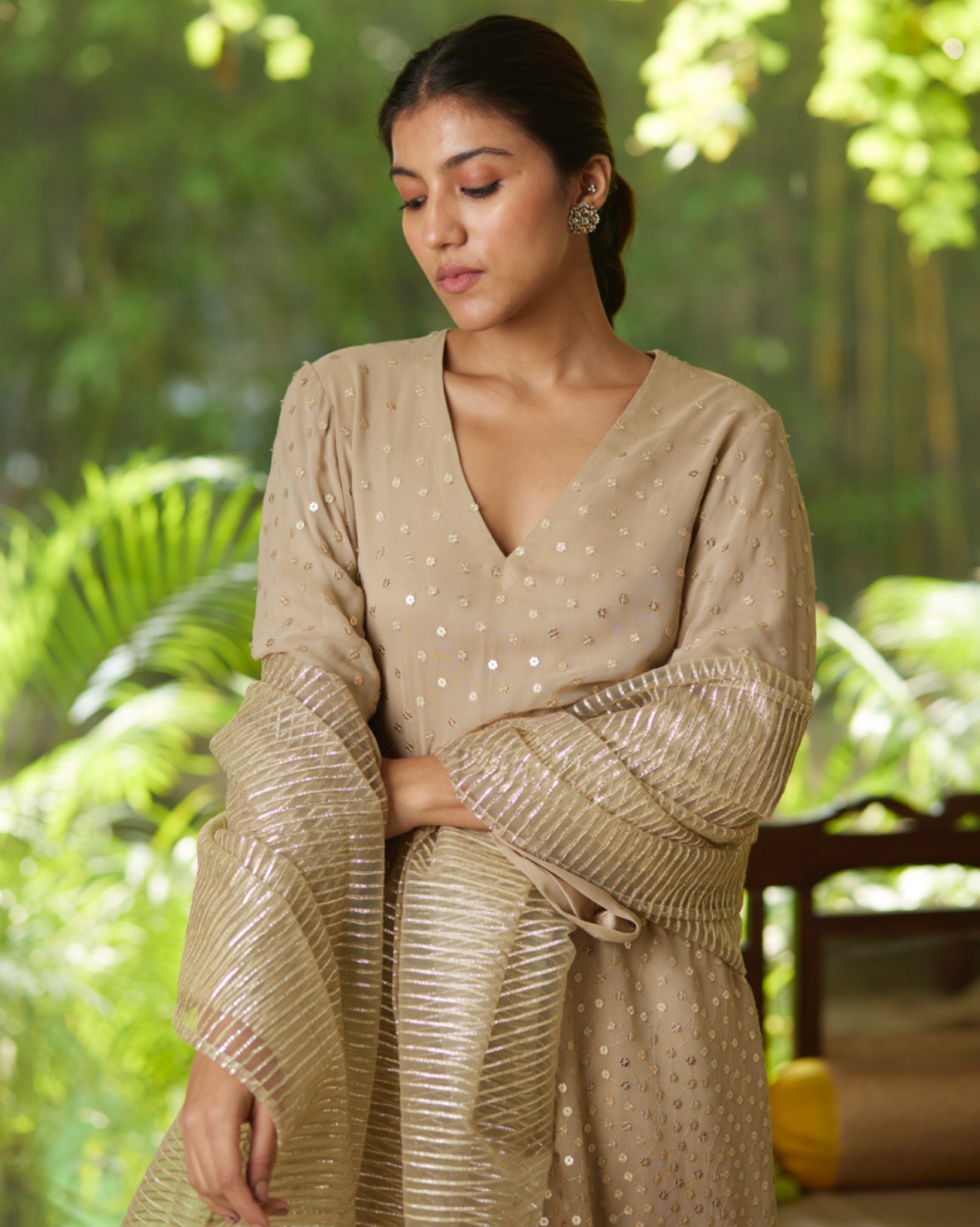 Gold Silver Satin Silk Kurta Pant Set by Mayura Kumar with Casual Wear, Festive Wear, Gold, Kurta Pant Sets, Mayura Kumar, Regular Fit, Satin, Silk, Silver, Solids, Timeless Elegance, Womenswear at Kamakhyaa for sustainable fashion
