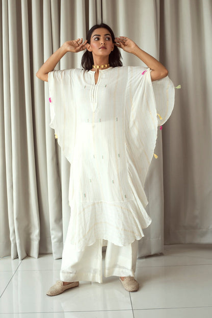 White Embroidered Kaftan by Taro with Bahaar by Taro, Cotton Blend, Evening Wear, Indian Wear, July Sale, July Sale 2023, Kaftans, Natural, Regular Fit, Textured, Tops, White, Womenswear at Kamakhyaa for sustainable fashion